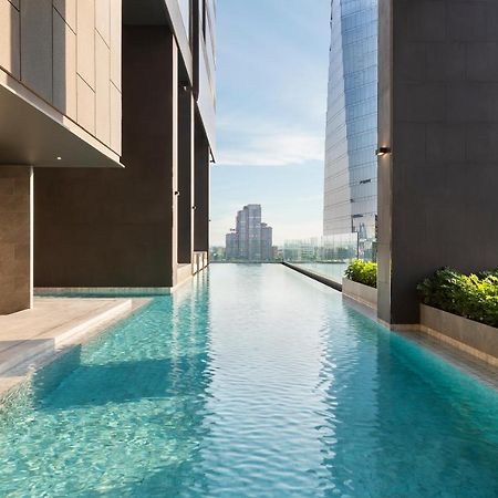 Hotel Ascott Thonglor Bangkok Zewnętrze zdjęcie The Sky Pool