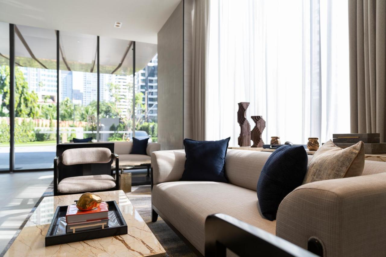 Hotel Ascott Thonglor Bangkok Zewnętrze zdjęcie The living room of a 3-bedroom unit